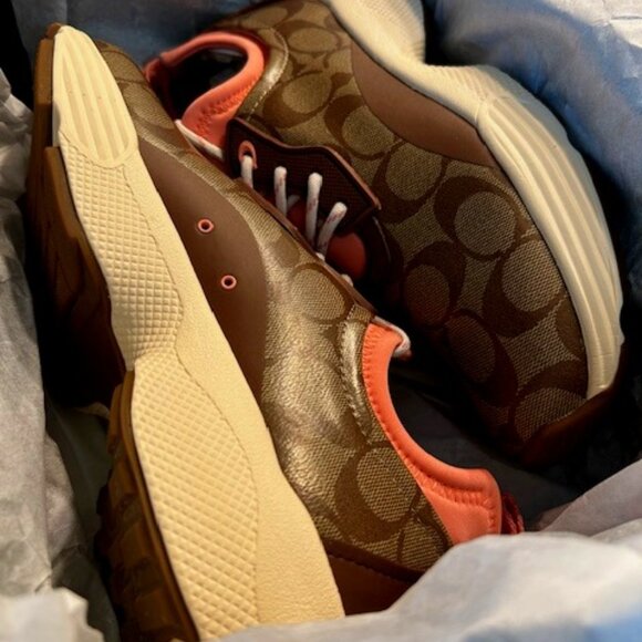 Coach C270 Signature Tech Runner Khaki/Saddle Sneakers - Picture 1 of 10